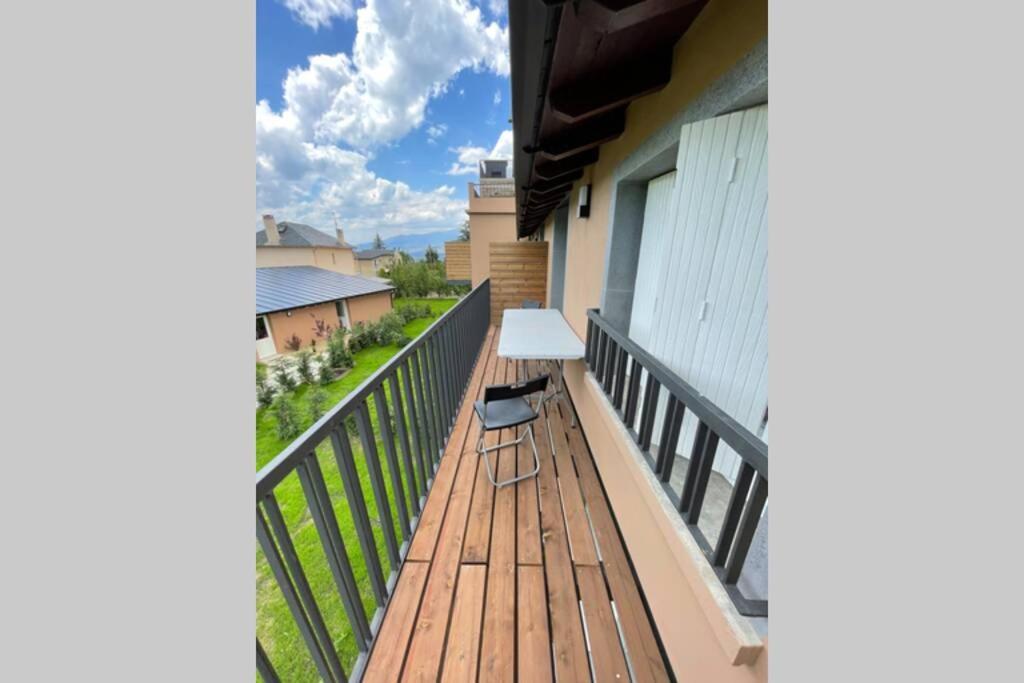 Ferienwohnung New Construction Penthouse With Pool And Wifi Osséja Exterior foto